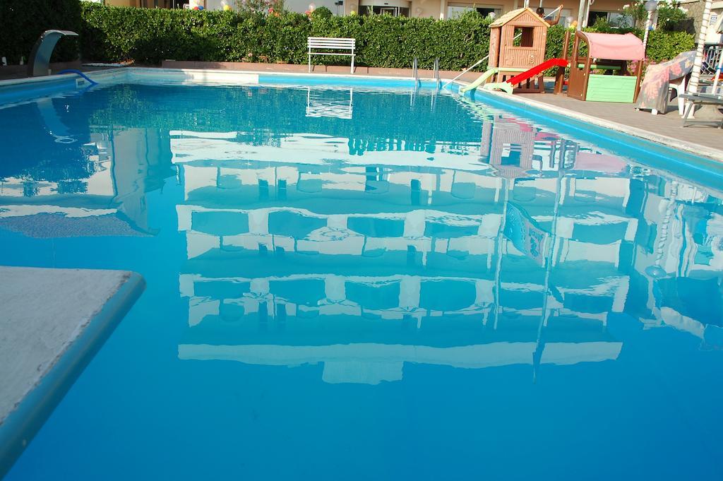 Hotel Meritime Bellaria-Igea Marina Exterior foto