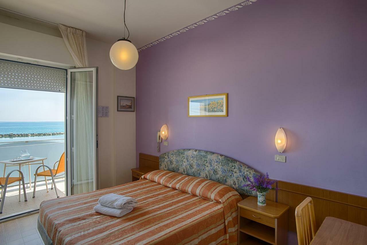 Hotel Meritime Bellaria-Igea Marina Exterior foto